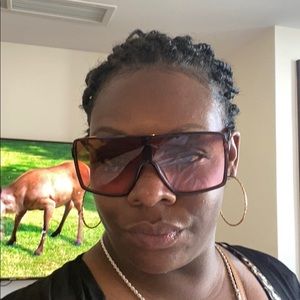 Meet your Posher, Ciarah